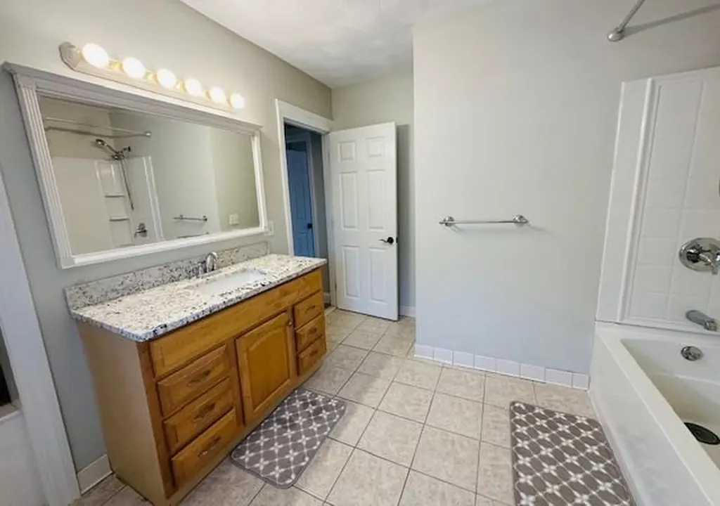 252 Greenwood Street Cranston RI 02910
