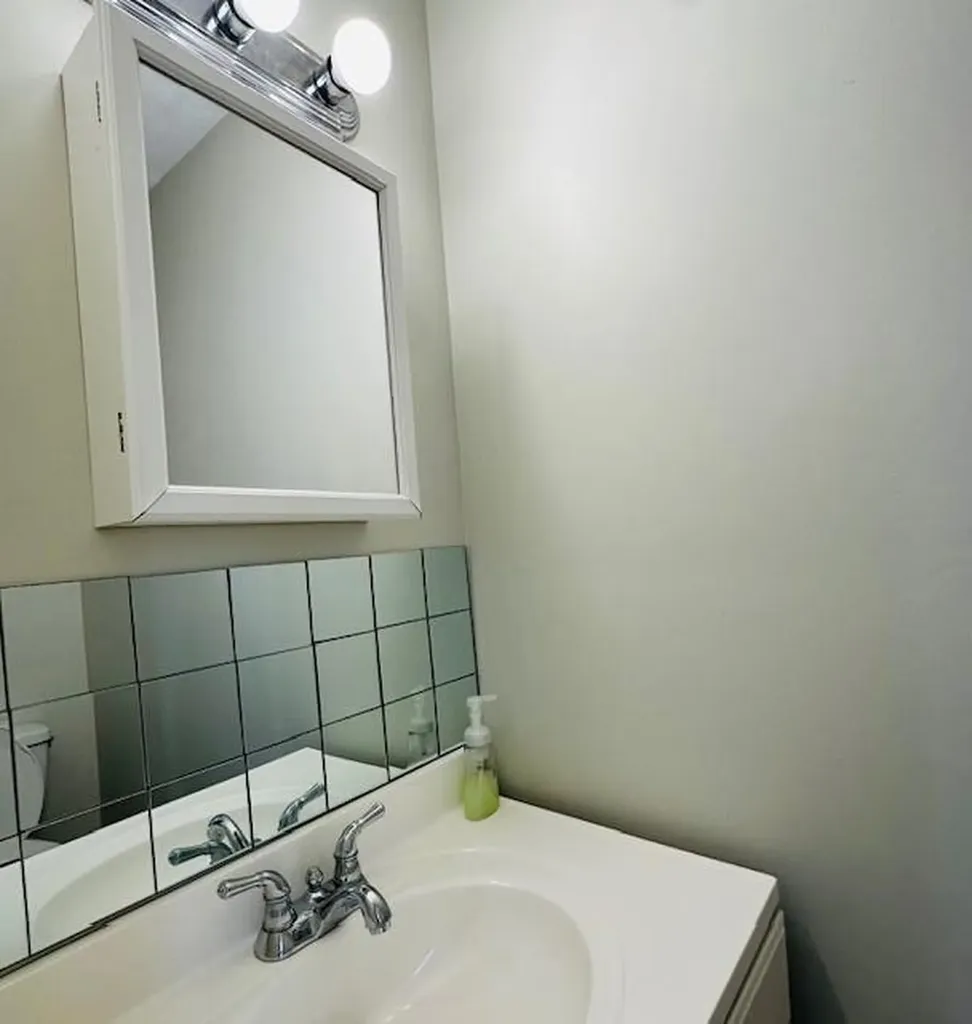 252 Greenwood Street Cranston RI 02910