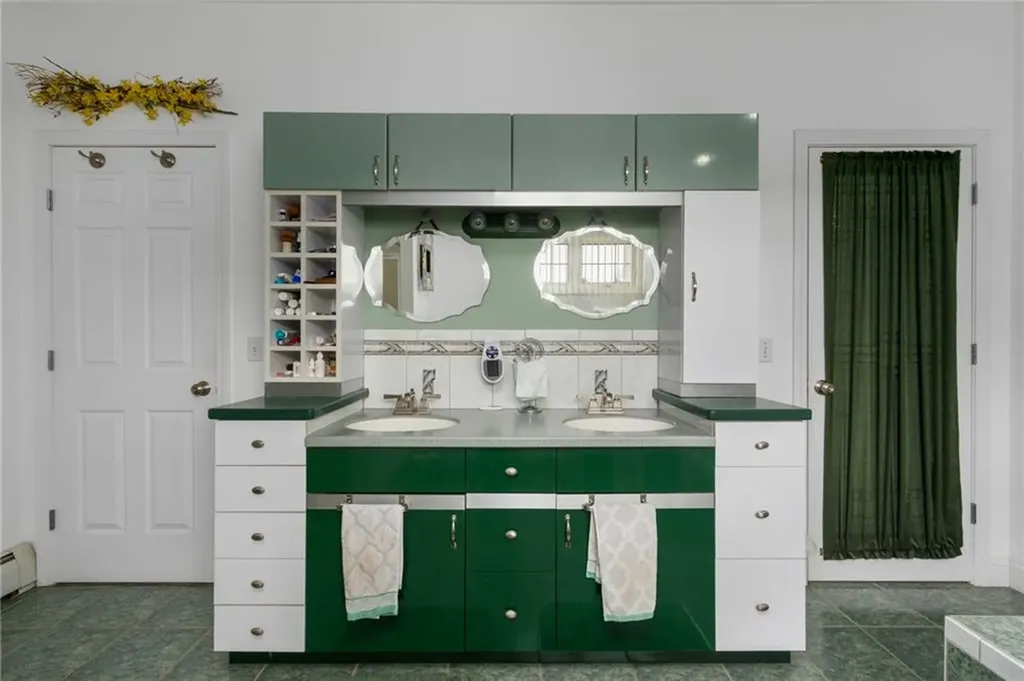 185 Legris Avenue West Warwick RI 02893