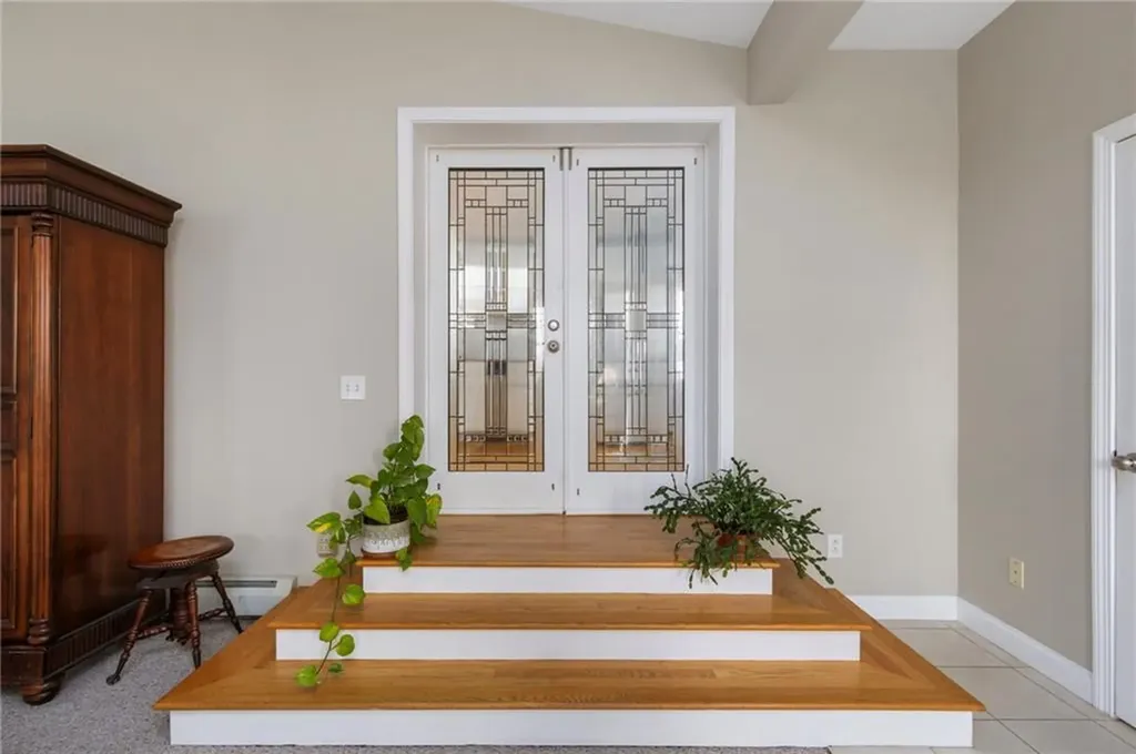 185 Legris Avenue West Warwick RI 02893