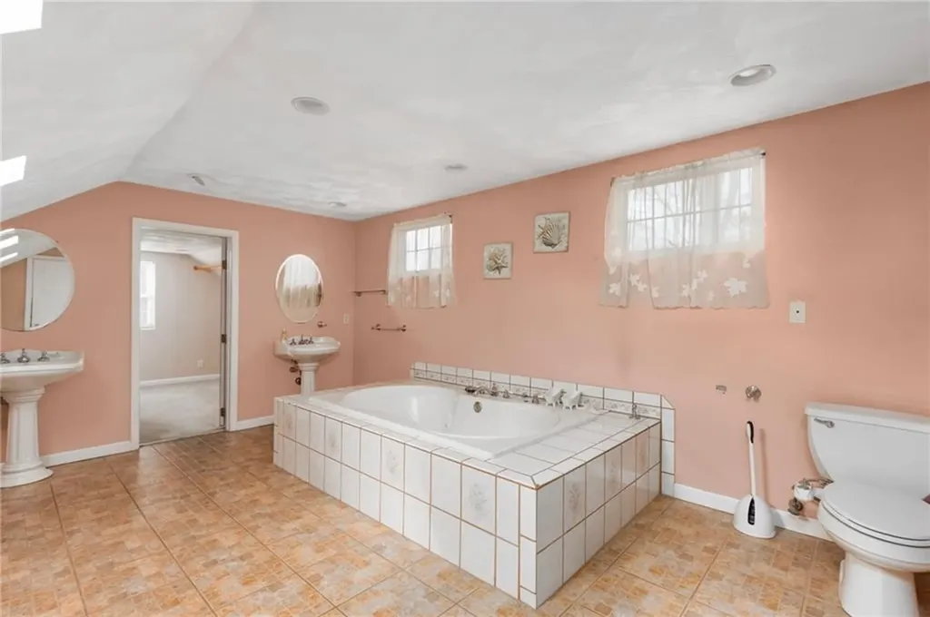 185 Legris Avenue West Warwick RI 02893