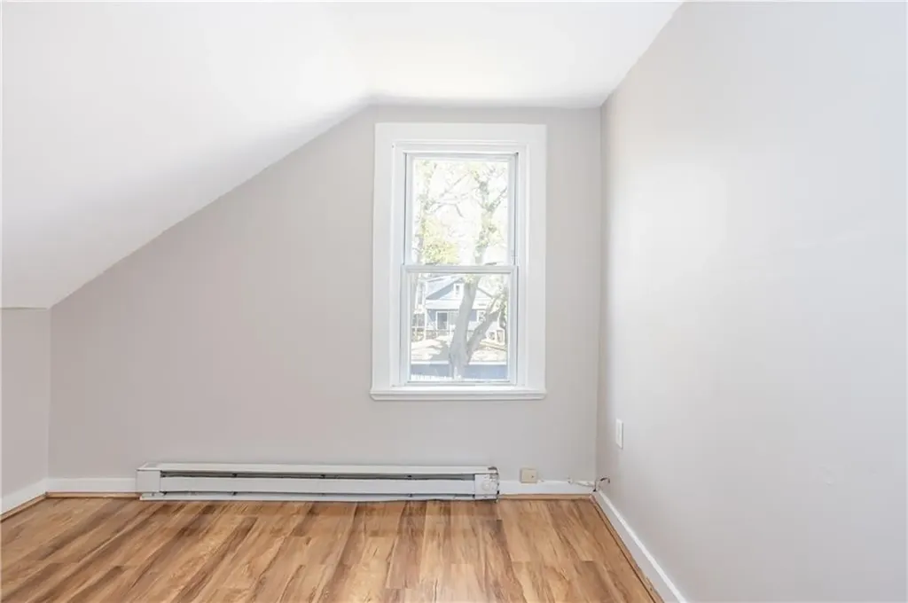 157 Duke Street East Greenwich RI 02818