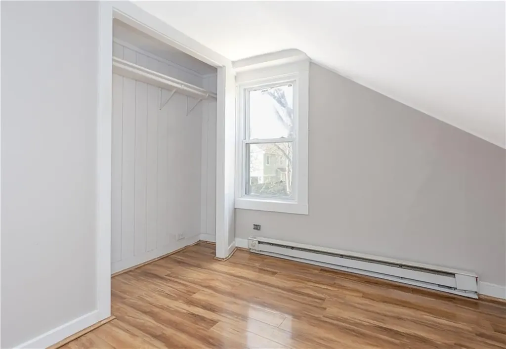 157 Duke Street East Greenwich RI 02818