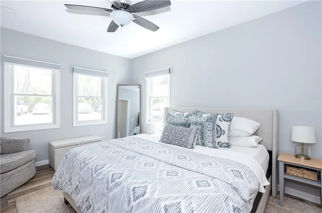 157 Duke Street East Greenwich RI 02818