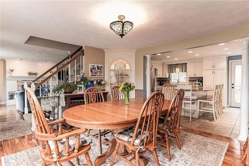 18 Elizabeth Ann Drive Johnston RI 02919