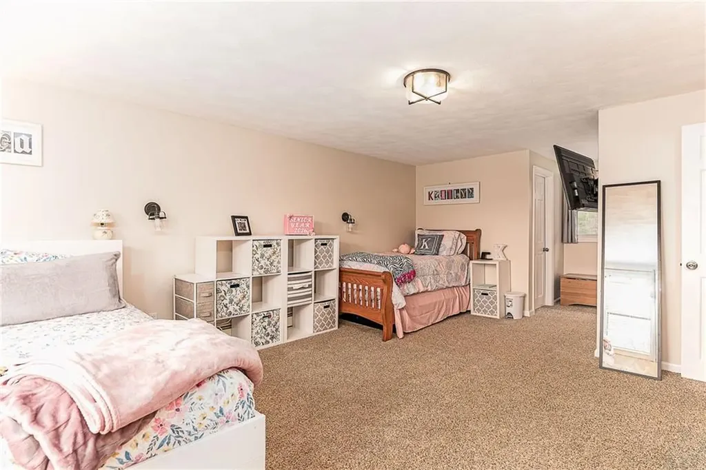 18 Elizabeth Ann Drive Johnston RI 02919
