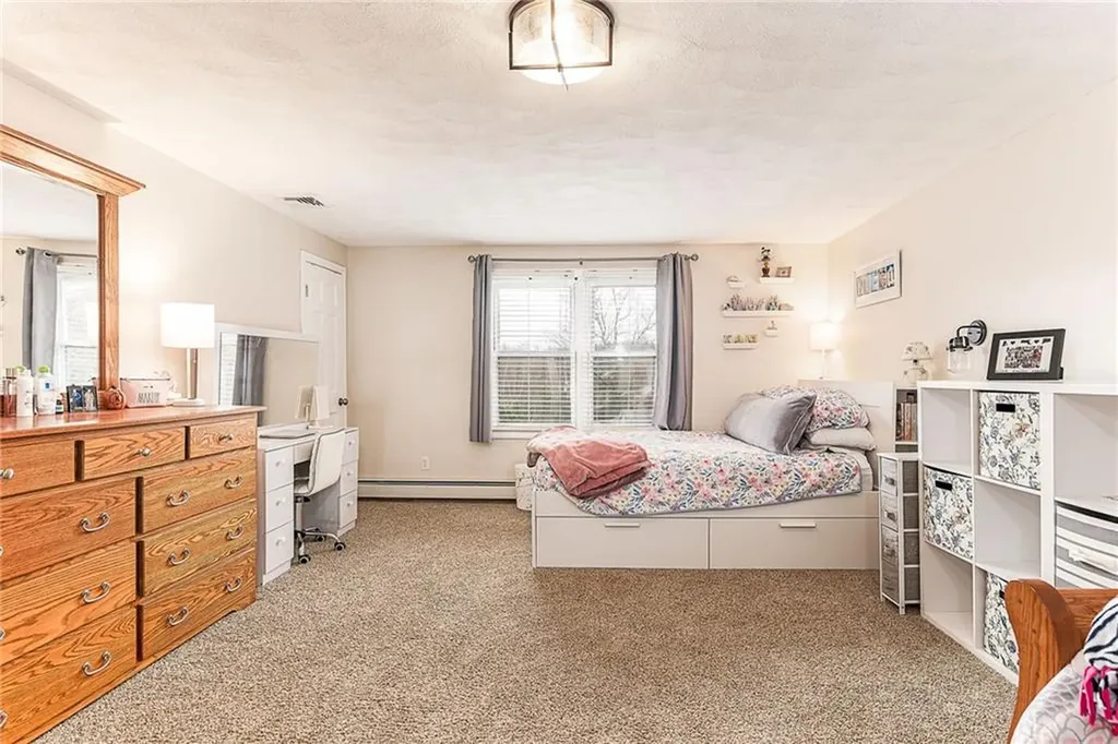 18 Elizabeth Ann Drive Johnston RI 02919
