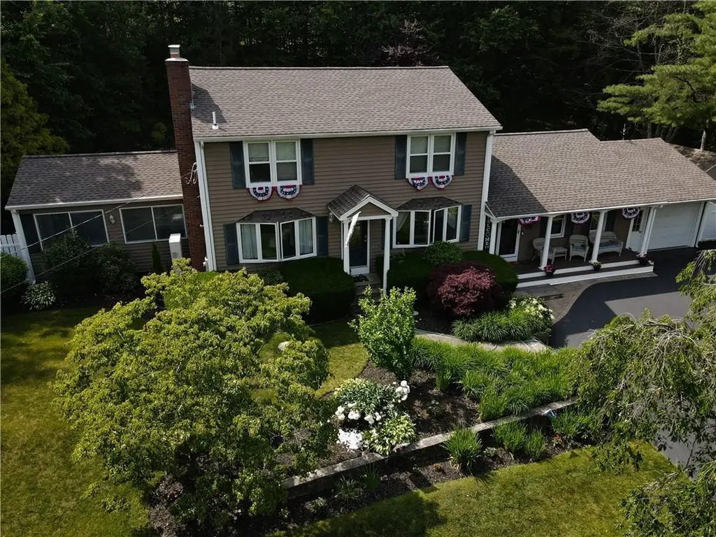 18 Elizabeth Ann Drive Johnston RI 02919