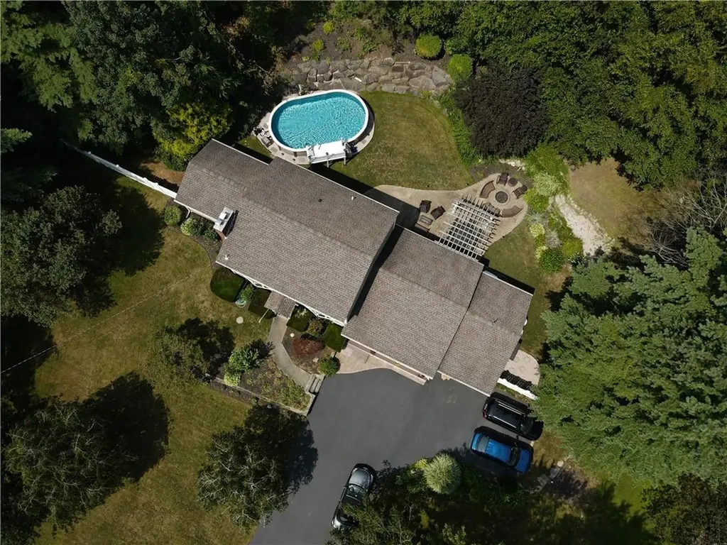 18 Elizabeth Ann Drive Johnston RI 02919