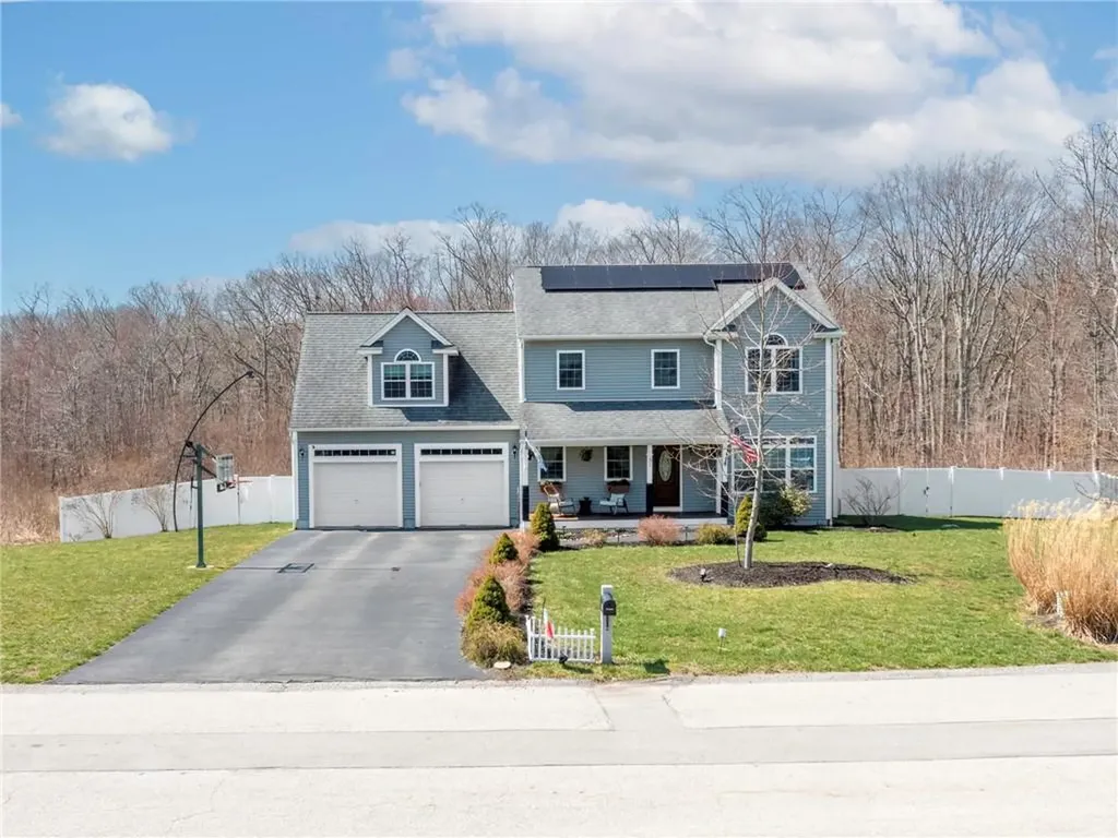 31 Plantation Drive Tiverton RI 02878