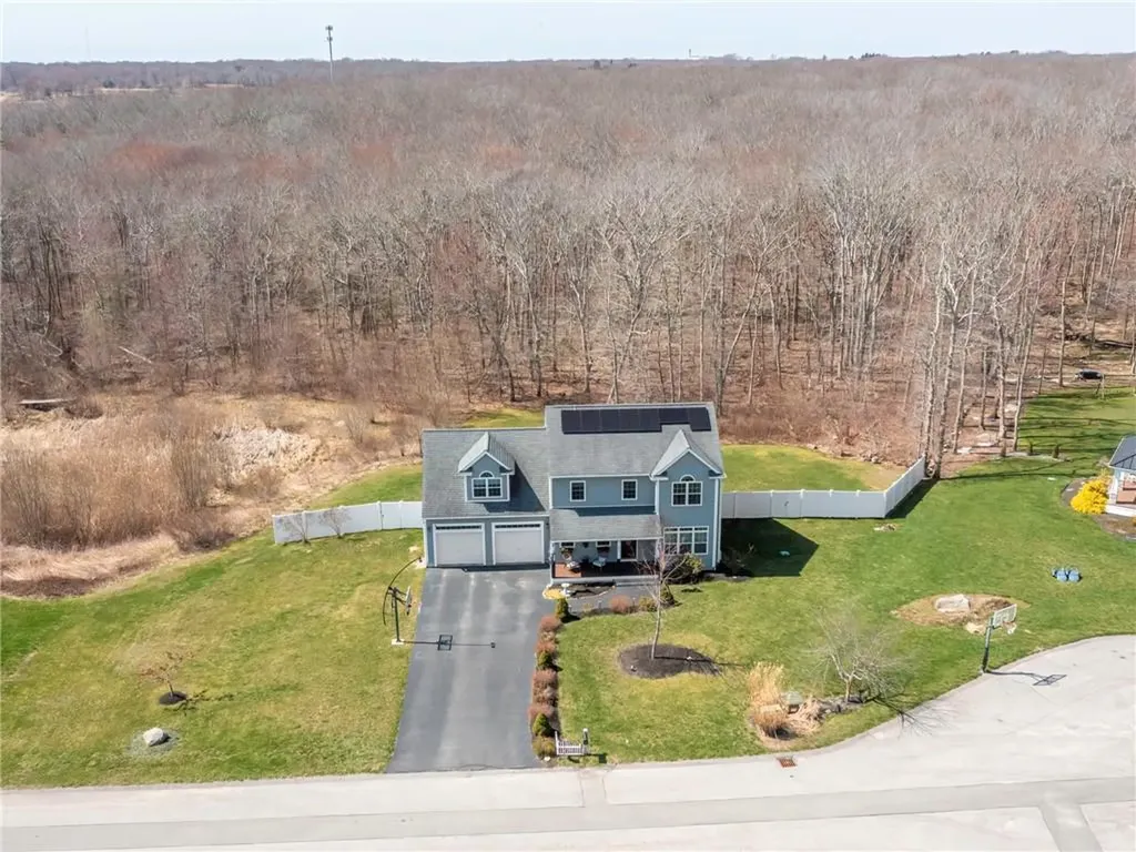 31 Plantation Drive Tiverton RI 02878