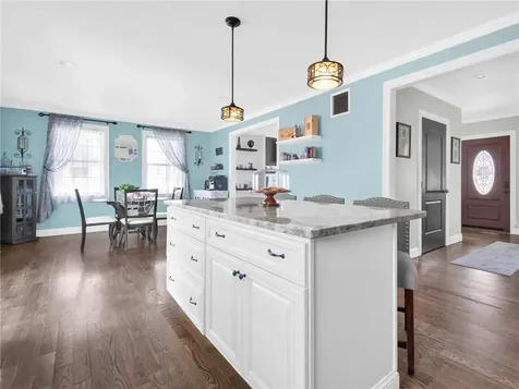31 Plantation Drive Tiverton RI 02878