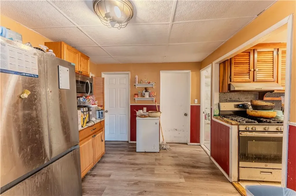 115 Hughes Avenue Pawtucket RI 02861