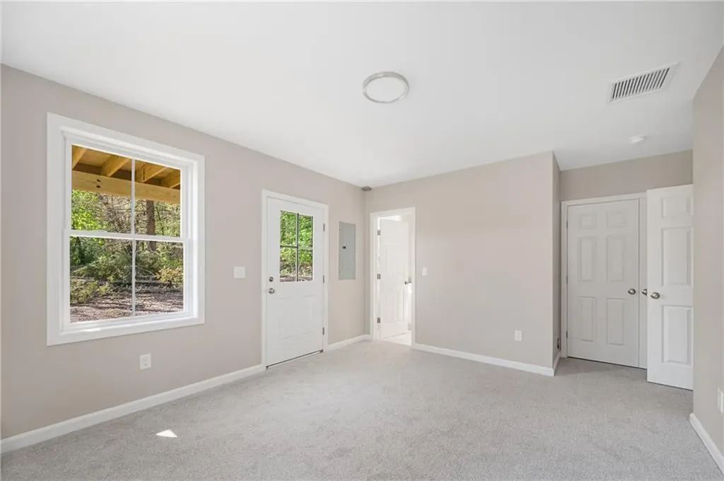 40 Farnum Pike Smithfield RI 02917