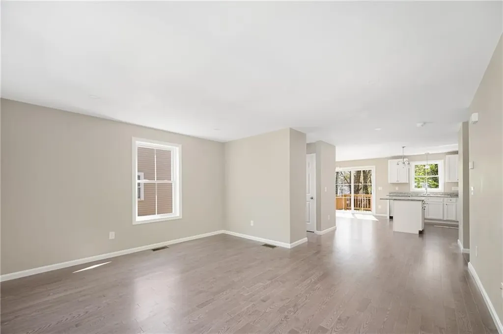 40 Farnum Pike Smithfield RI 02917