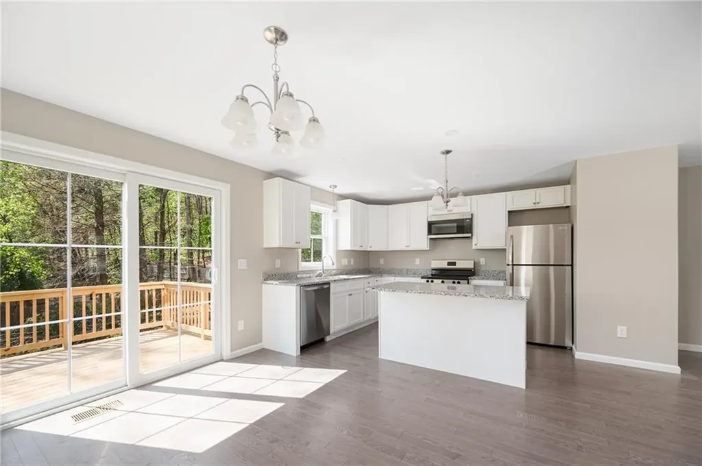 40 Farnum Pike Smithfield RI 02917