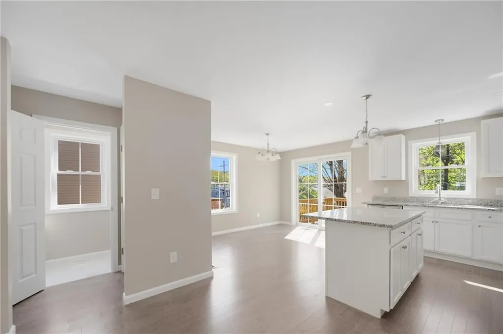 40 Farnum Pike Smithfield RI 02917