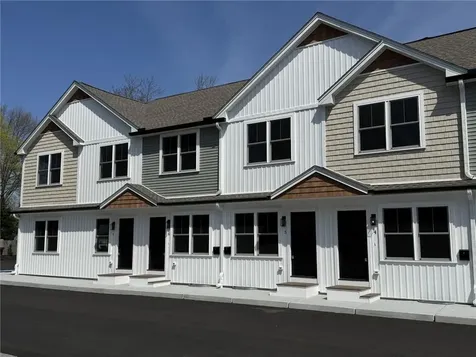 2907 Post Road Warwick RI 02886