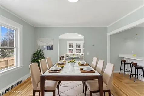 175 Oakland Avenue Cranston RI 02910