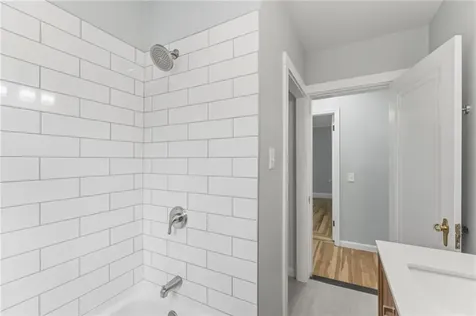 175 Oakland Avenue Cranston RI 02910