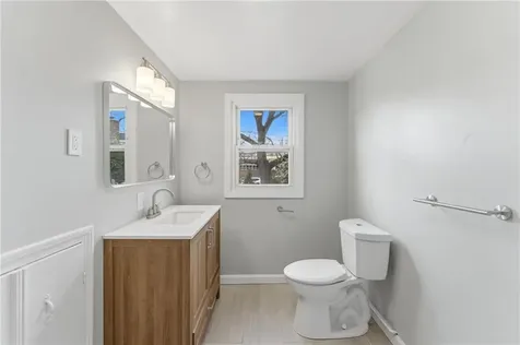 175 Oakland Avenue Cranston RI 02910