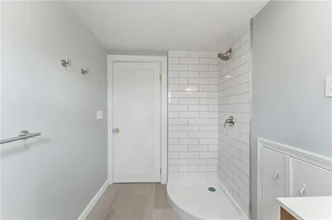 175 Oakland Avenue Cranston RI 02910