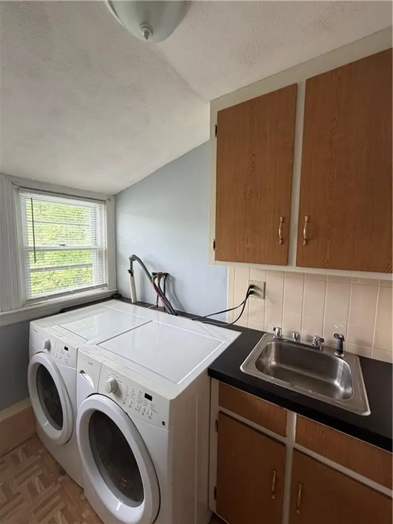 32 Cottage Street Johnston RI 02919