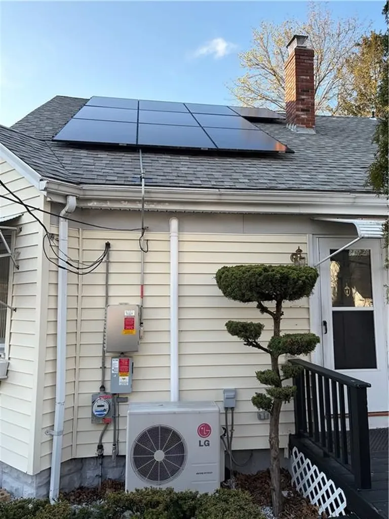 32 Cottage Street Johnston RI 02919
