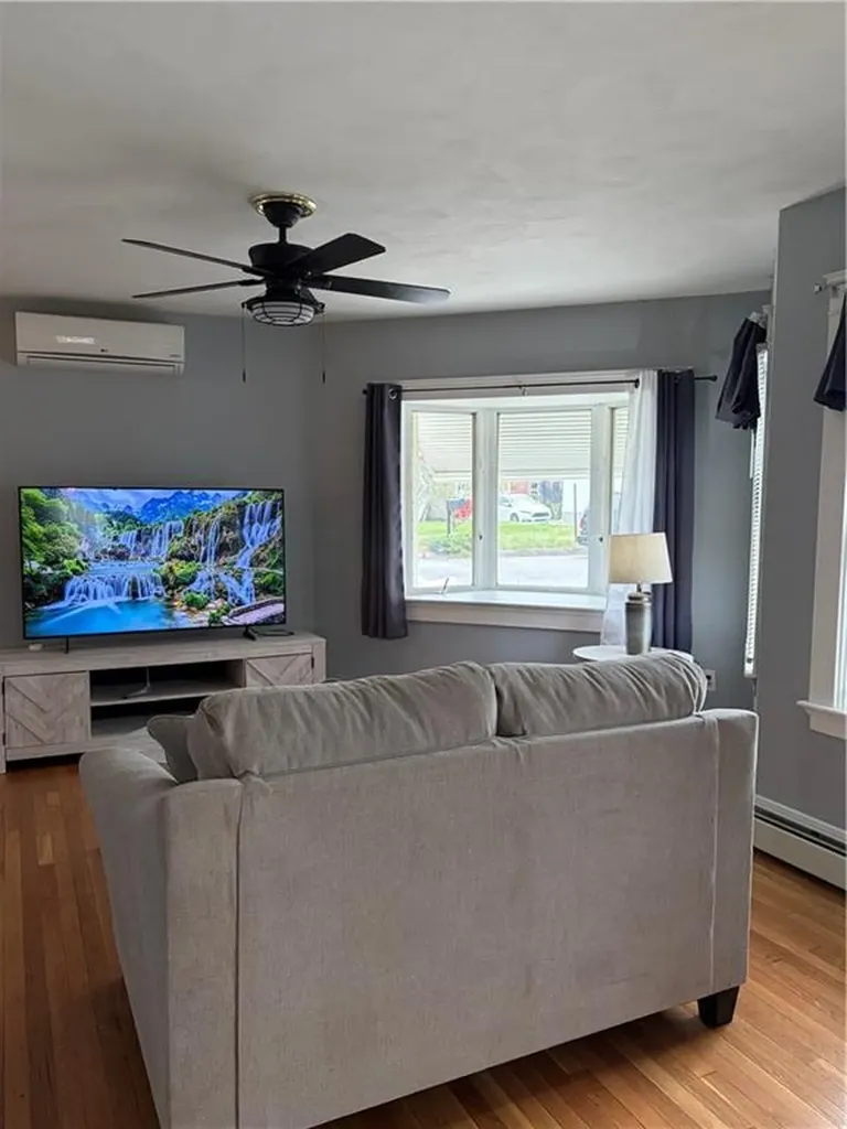 32 Cottage Street Johnston RI 02919