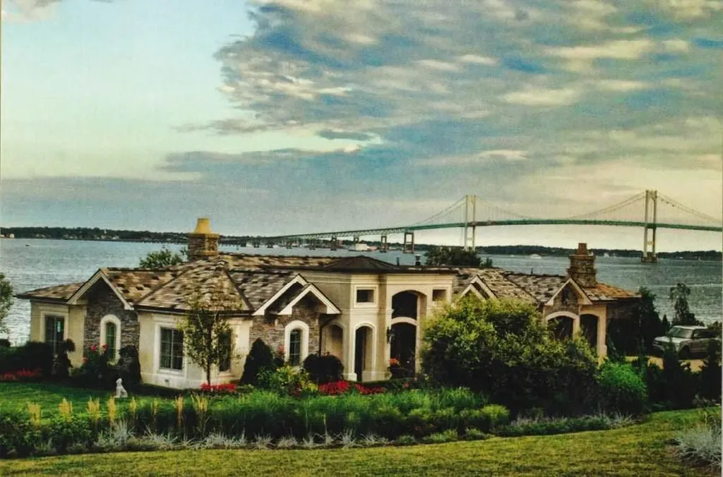 5 Decatur Avenue Jamestown RI 02835