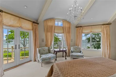 5 Decatur Avenue Jamestown RI 02835