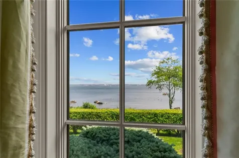 5 Decatur Avenue Jamestown RI 02835