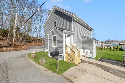2 Birch Street Tiverton RI 02878