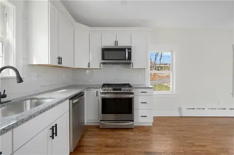 2 Birch Street Tiverton RI 02878