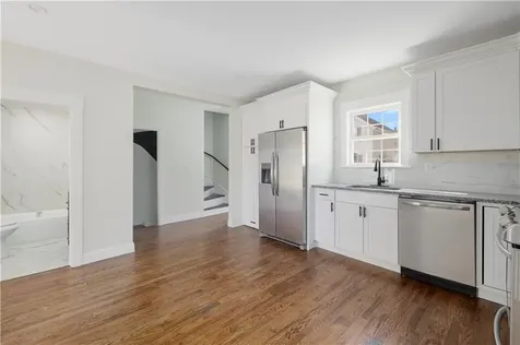 2 Birch Street Tiverton RI 02878