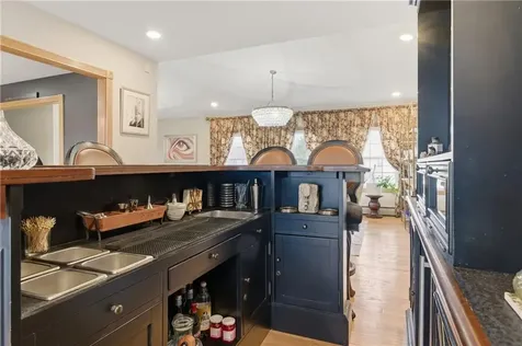 8 Crabapple Lane Smithfield RI 02828