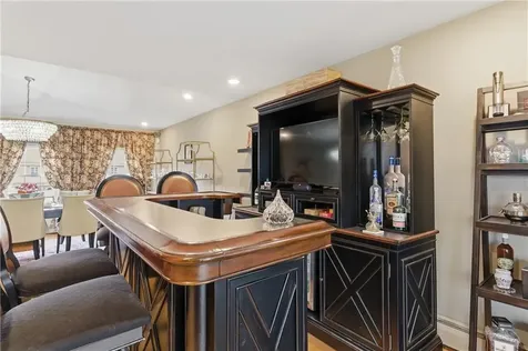 8 Crabapple Lane Smithfield RI 02828