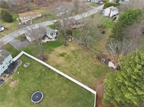 8 Crabapple Lane Smithfield RI 02828