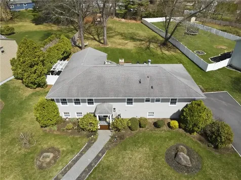 8 Crabapple Lane Smithfield RI 02828