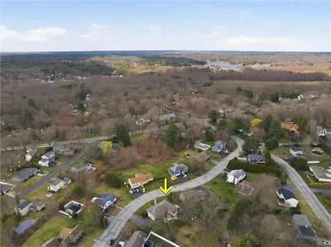 8 Crabapple Lane Smithfield RI 02828