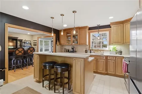 8 Crabapple Lane Smithfield RI 02828