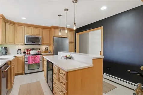 8 Crabapple Lane Smithfield RI 02828