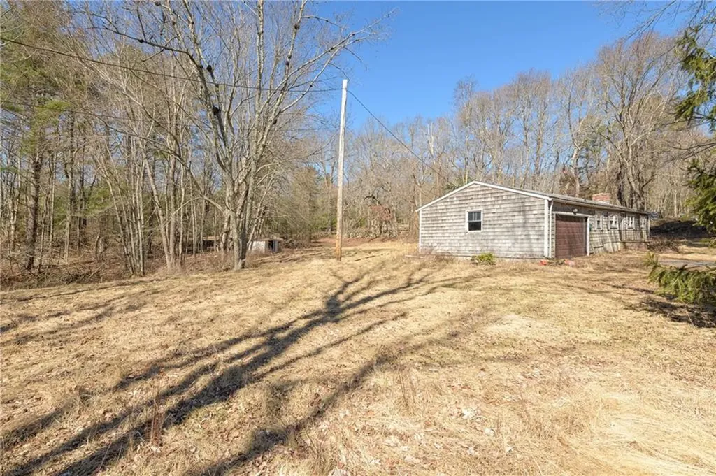 213 Hallville Road Exeter RI 02822