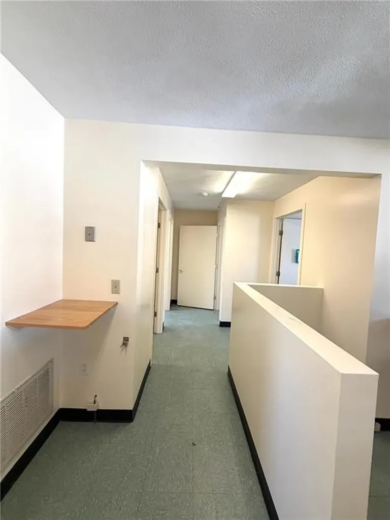 1302 Elmwood Avenue Cranston RI 02910