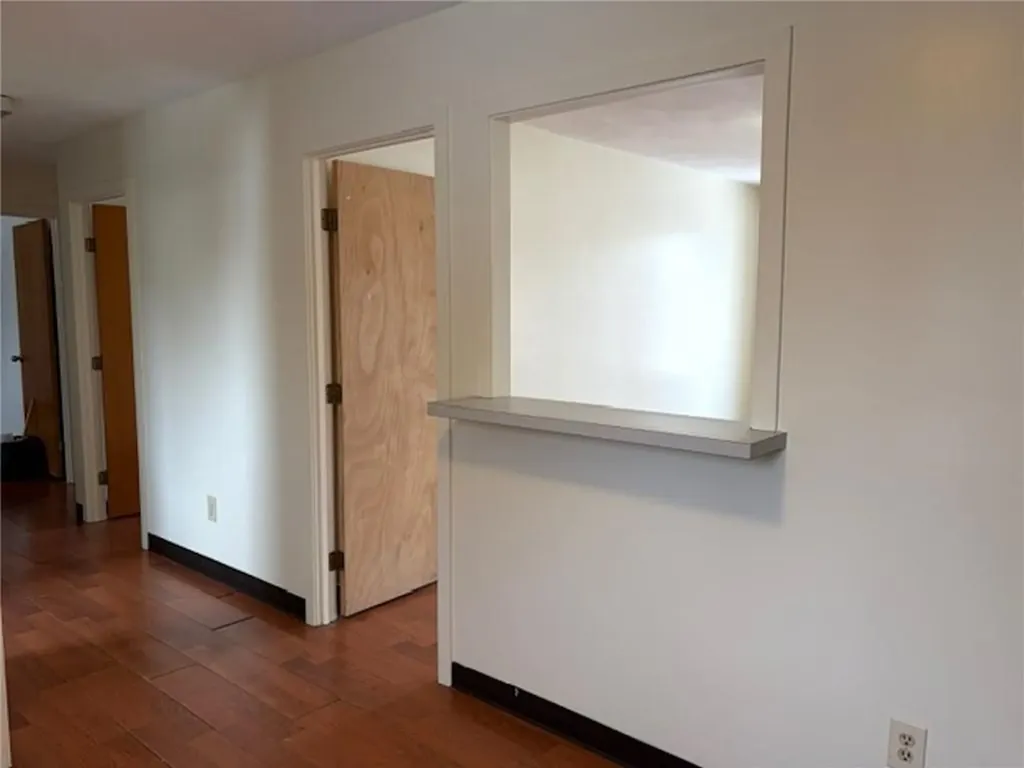 1302 Elmwood Avenue Cranston RI 02910