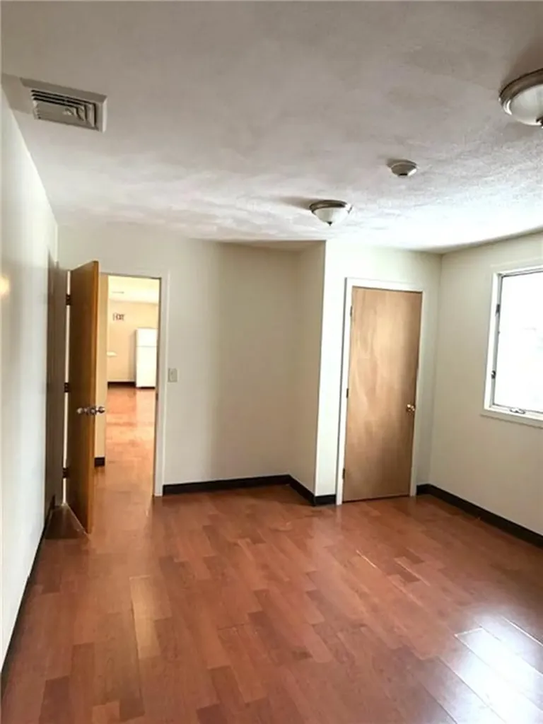 1302 Elmwood Avenue Cranston RI 02910