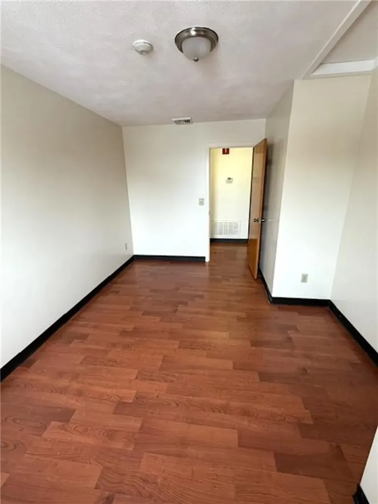 1302 Elmwood Avenue Cranston RI 02910