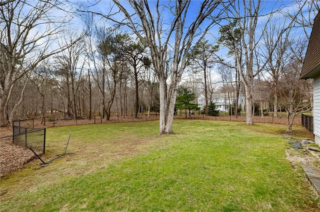 4 Intrepid Lane Jamestown RI 02835