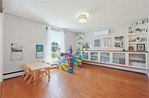 3 Fair Oaks Lane Smithfield RI 02828
