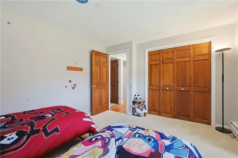 3 Fair Oaks Lane Smithfield RI 02828